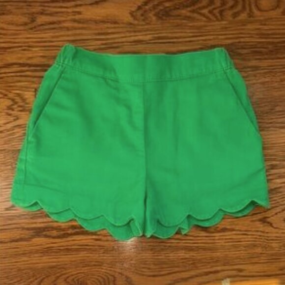 J Crew Girls' scallop-hem pull-on short (Clover Green) - Picture 1 of 2
